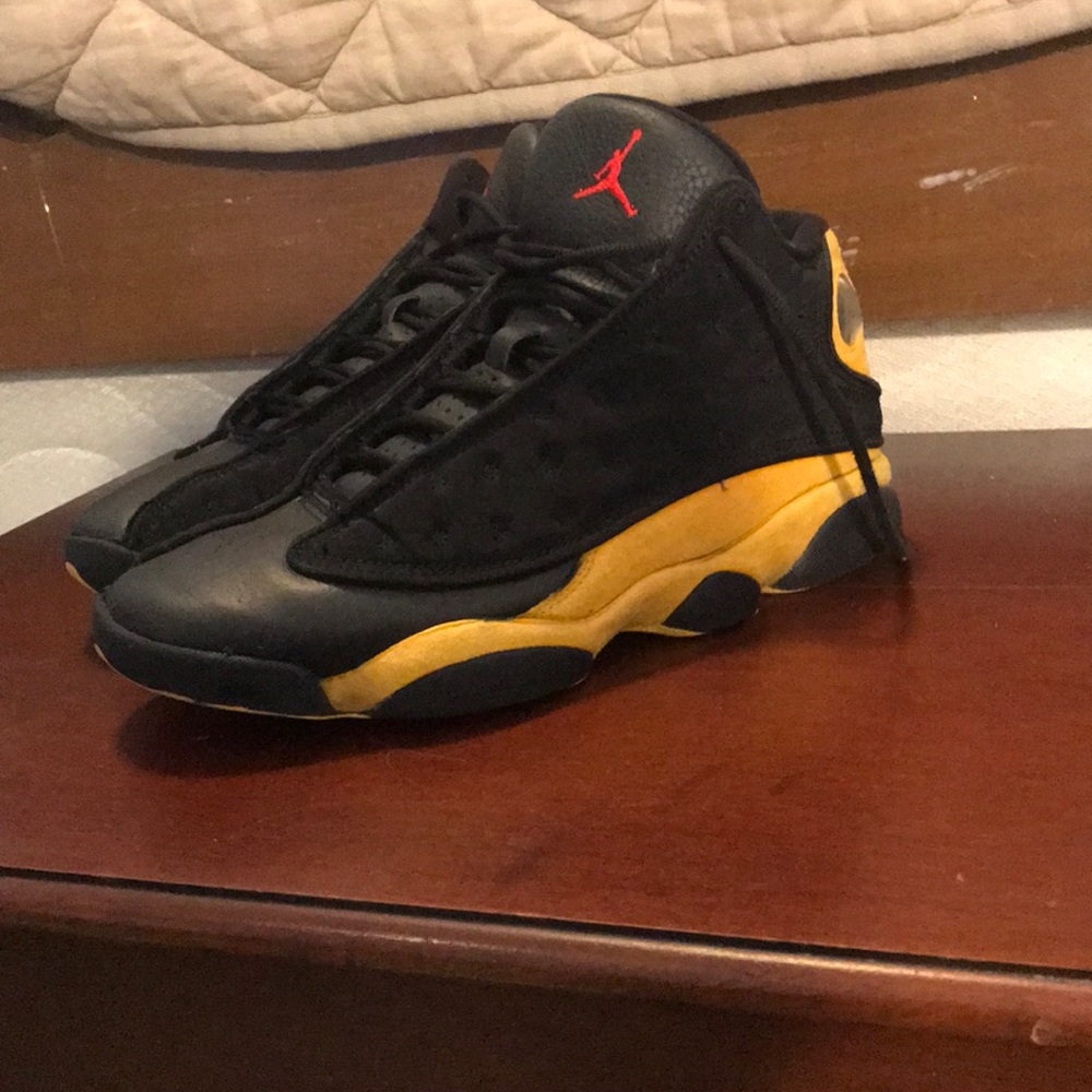 Jordan 13 Carmelo Anthony class of 2002 size 7.5